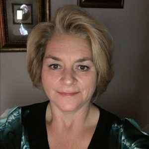 Meet your Posher, Jade